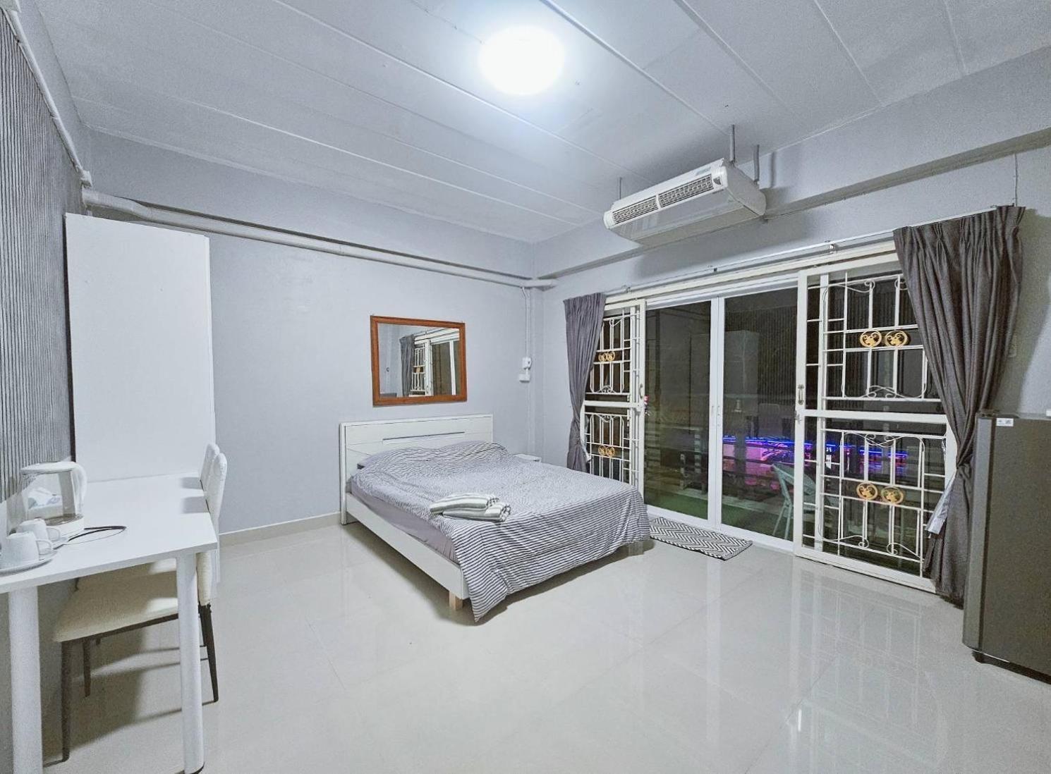 Future Hostel Pattaya Nong Prue Eksteriør bilde